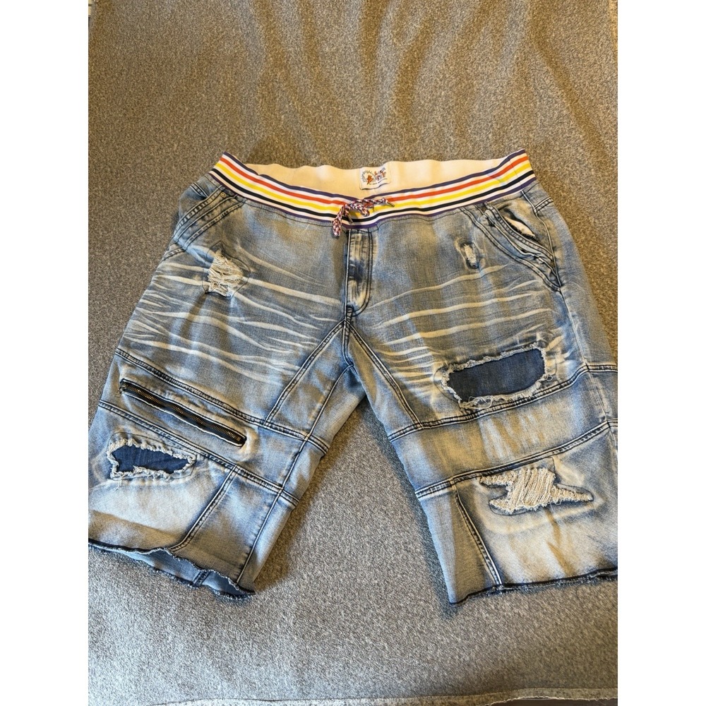 Born Fly Mens 4XL Light  Wash Distressed Denim Shorts Rainbow 90s Y2K Grunge